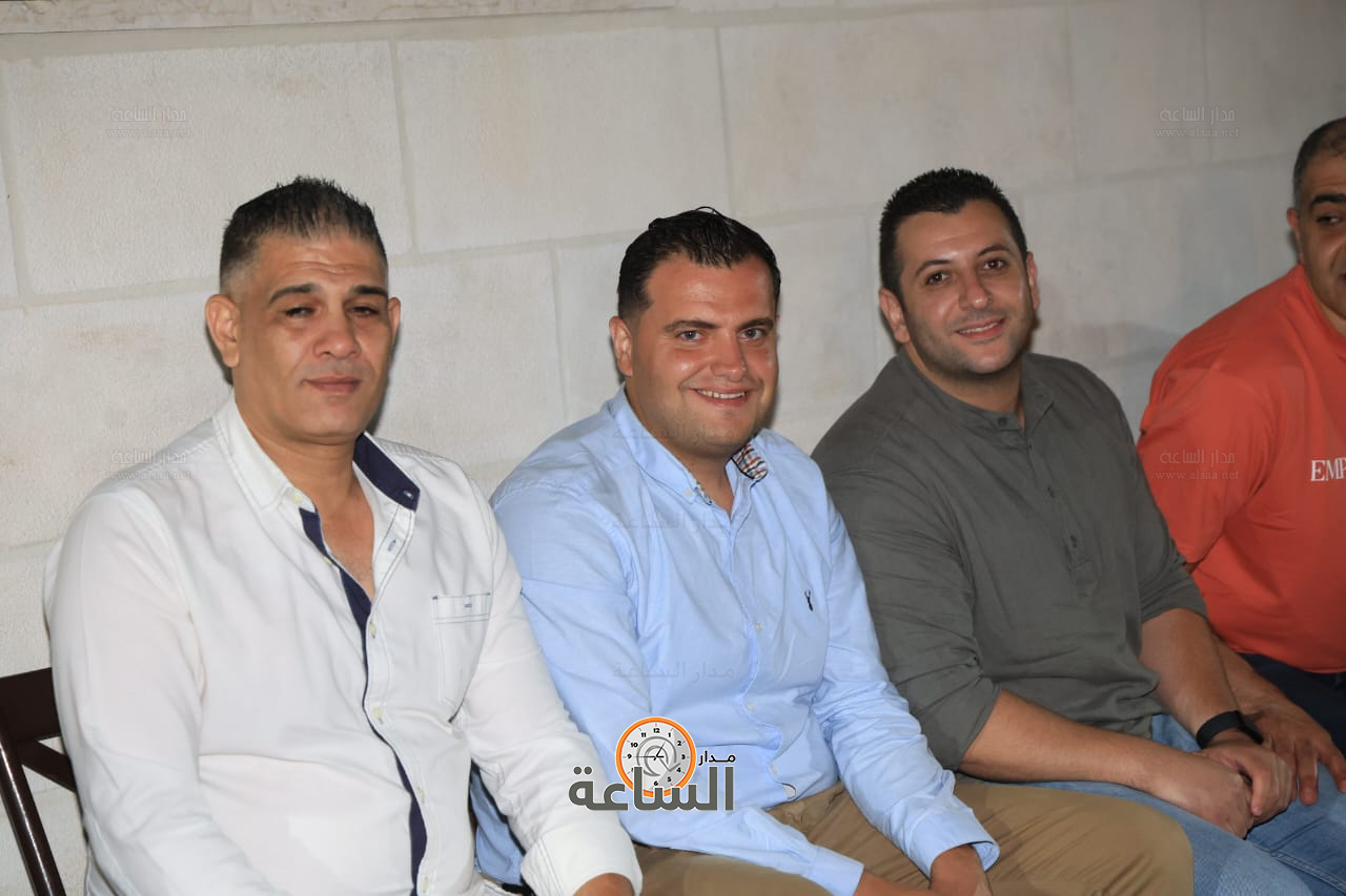 Madar Al-Saa Images 0.01901850665056337