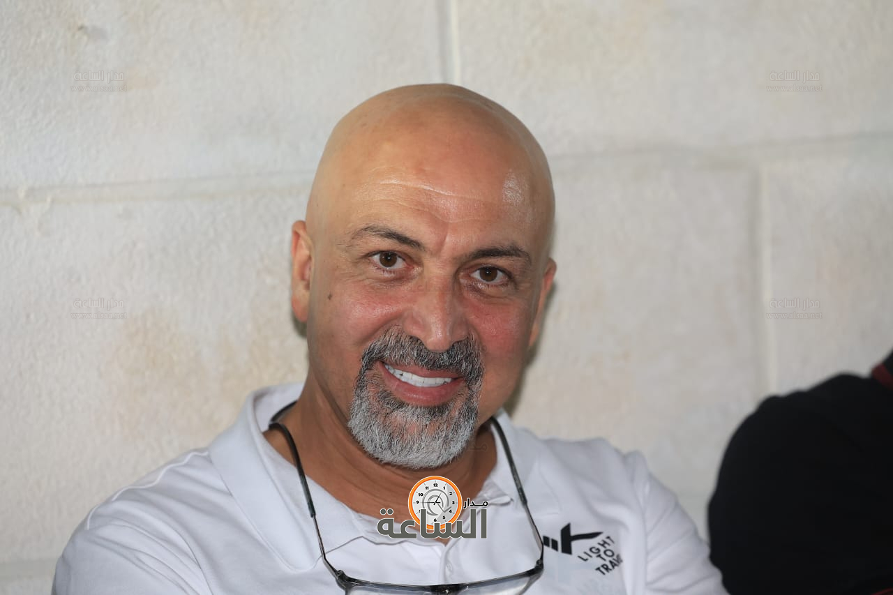 Madar Al-Saa Images 0.994297804706699