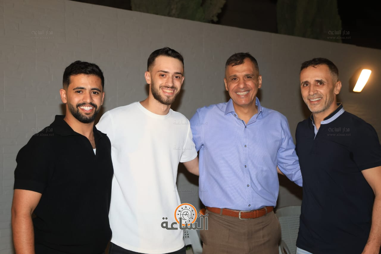 Madar Al-Saa Images 0.536536156619155