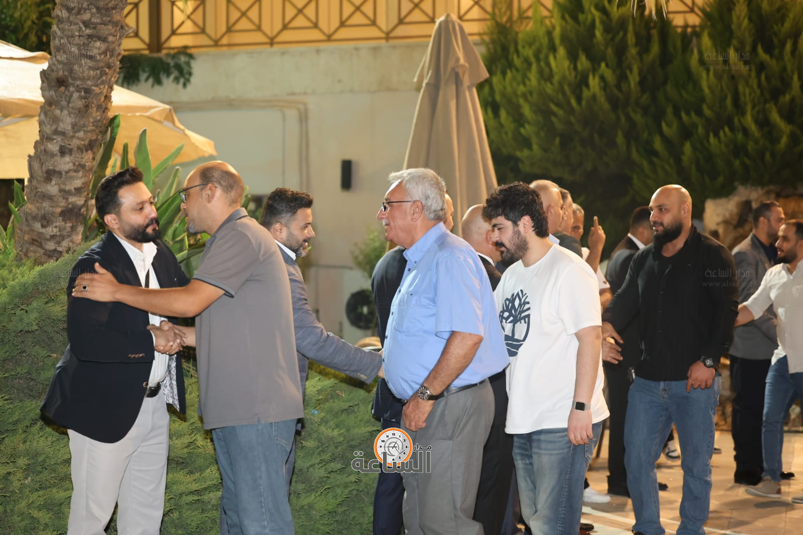 Madar Al-Saa Images 0.3893345737076509