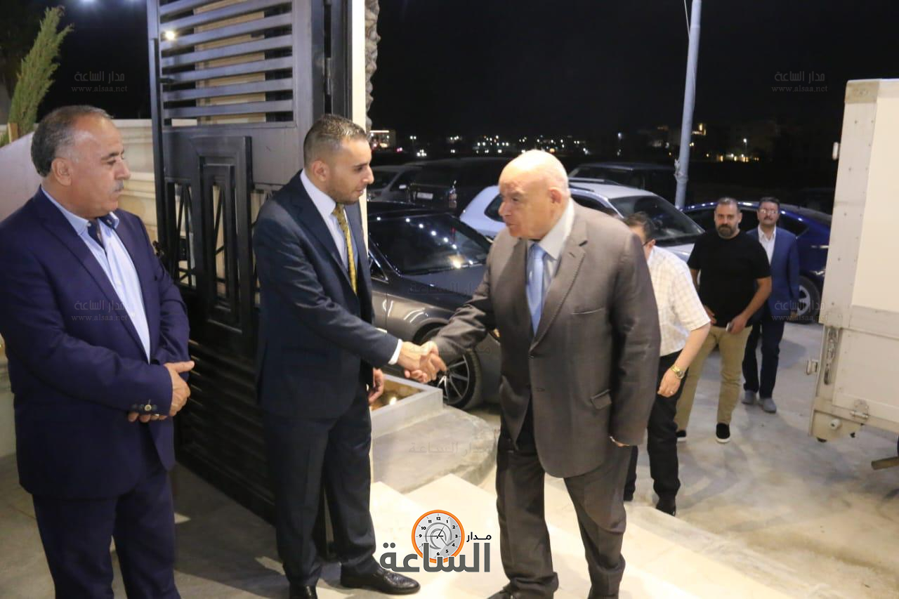 Madar Al-Saa Images 0.021958521795692687