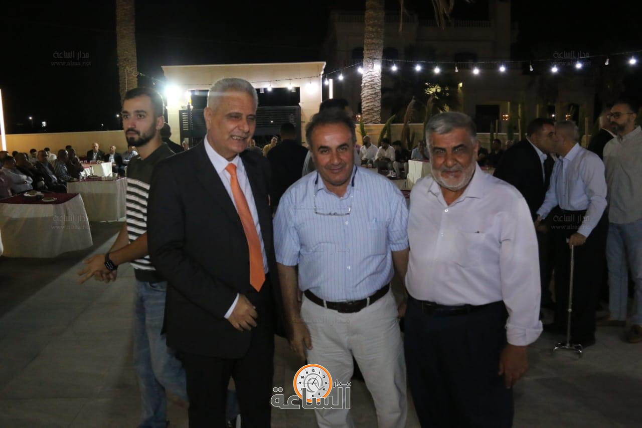 Madar Al-Saa Images 0.717815974433999