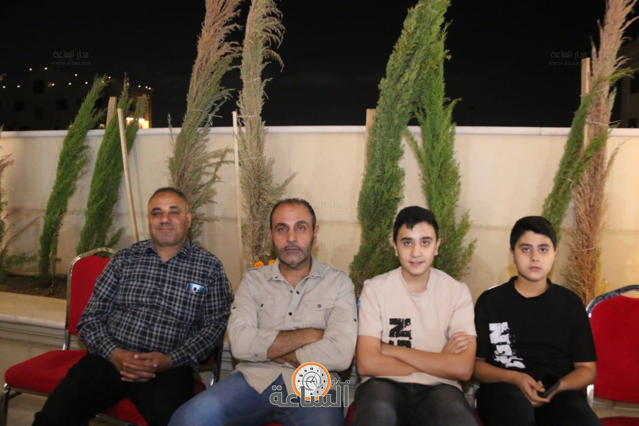 Madar Al-Saa Images 0.5687734486551047