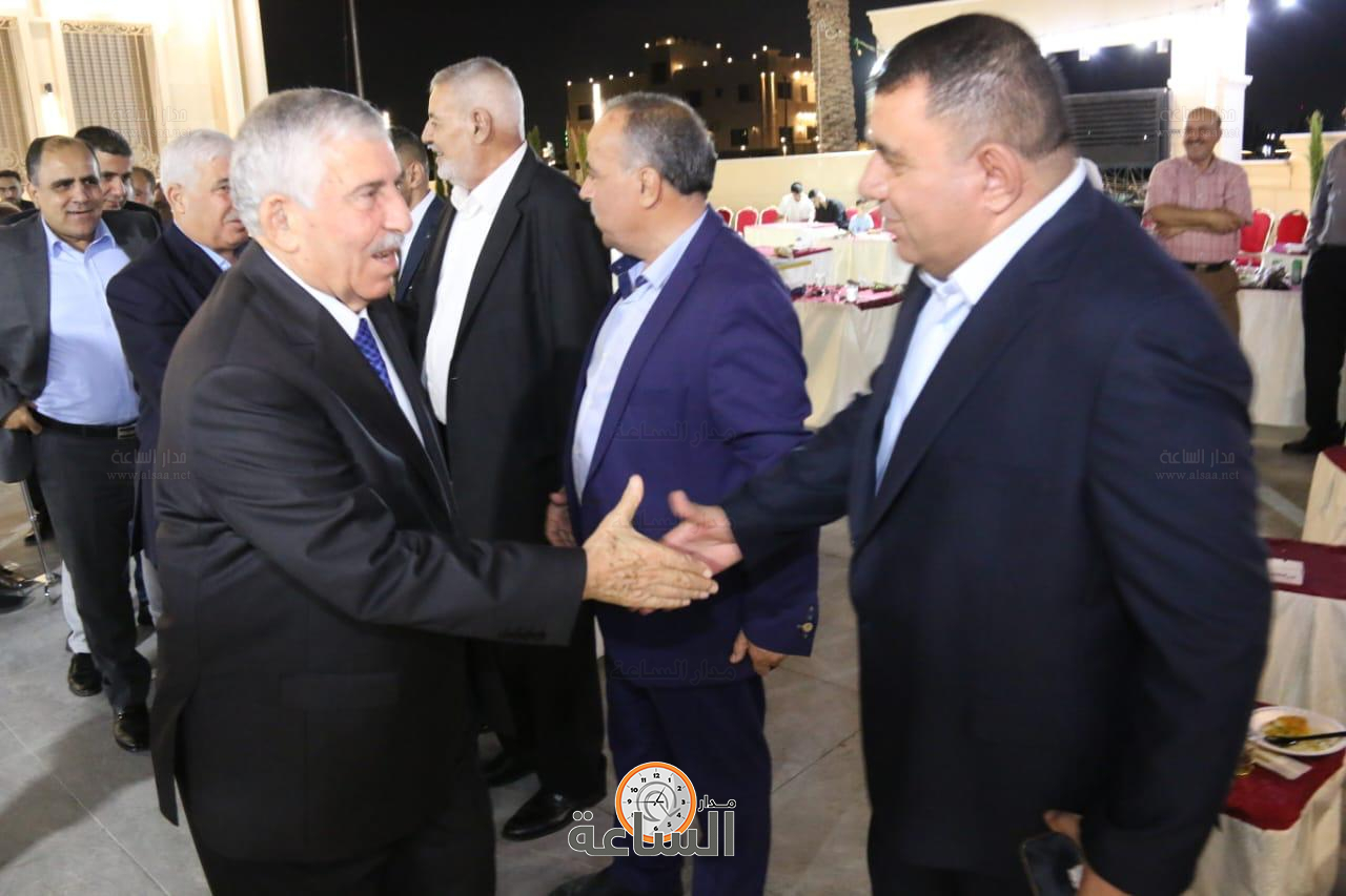 Madar Al-Saa Images 0.6345654338531543