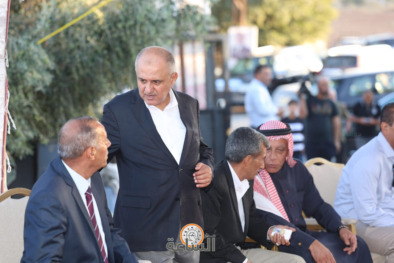 Madar Al-Saa Images 0.3655141798381365