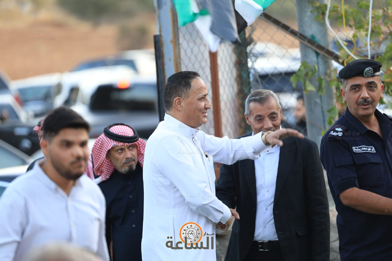 Madar Al-Saa Images 0.917362427845062