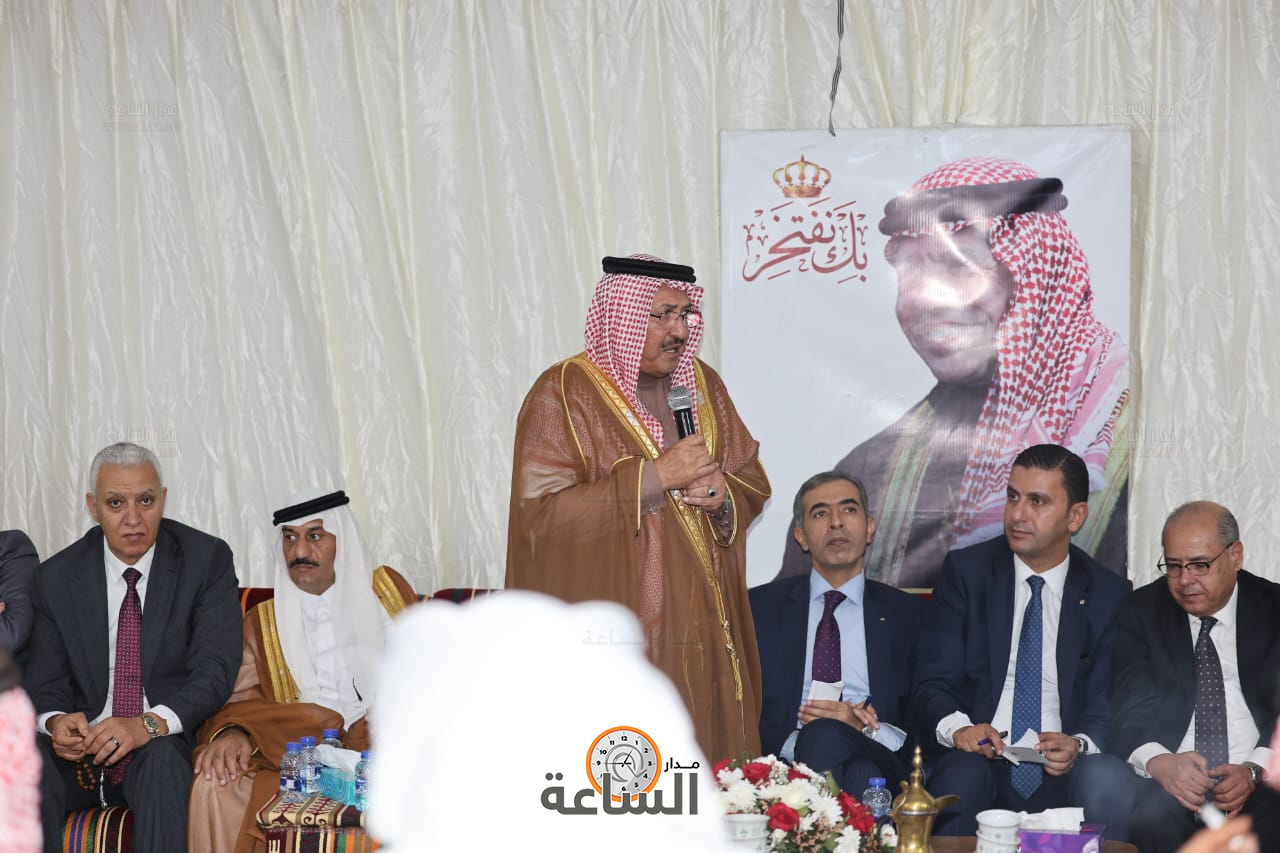 Madar Al-Saa Images 0.406179458848844