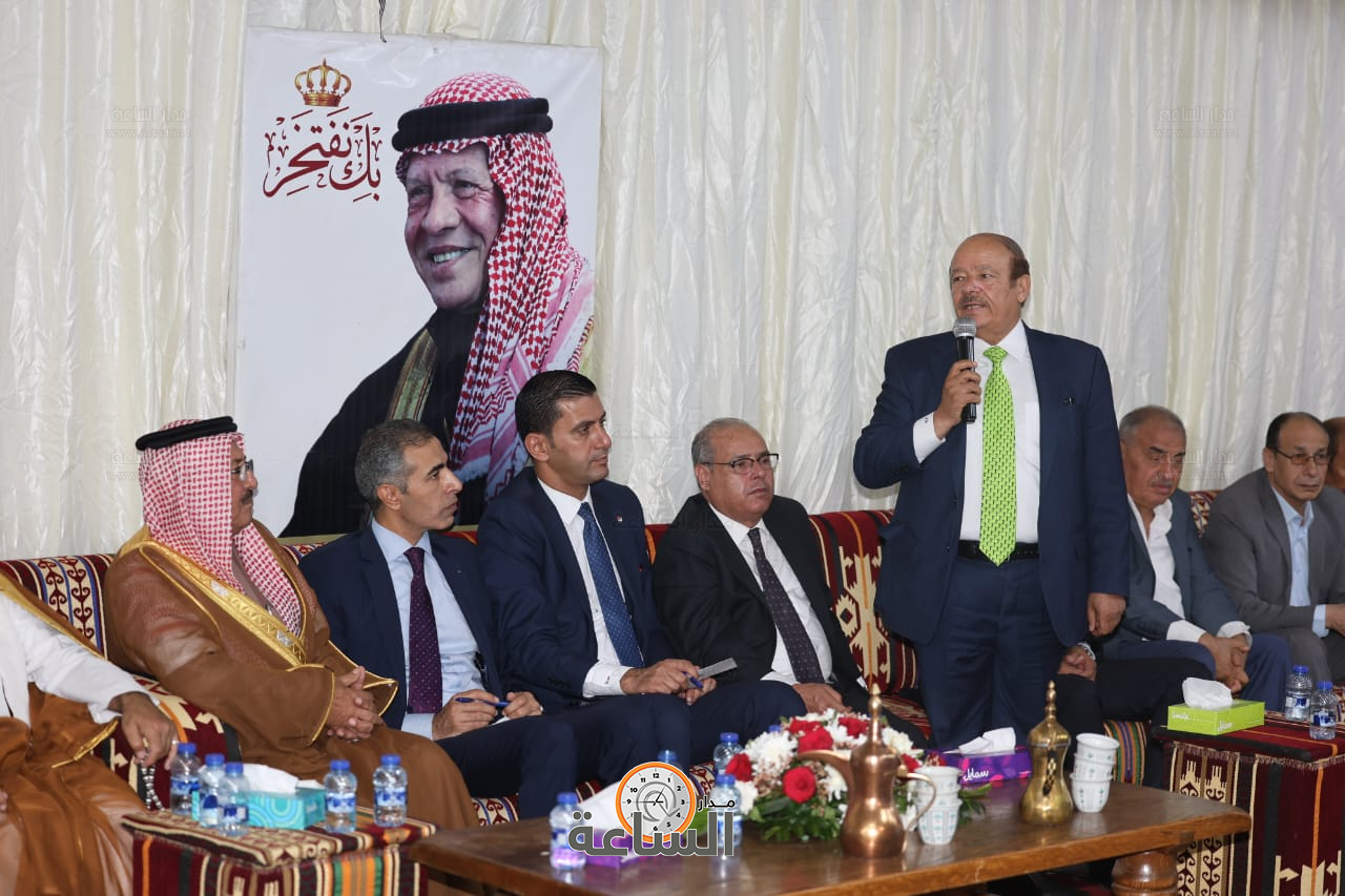 Madar Al-Saa Images 0.4690929786796384