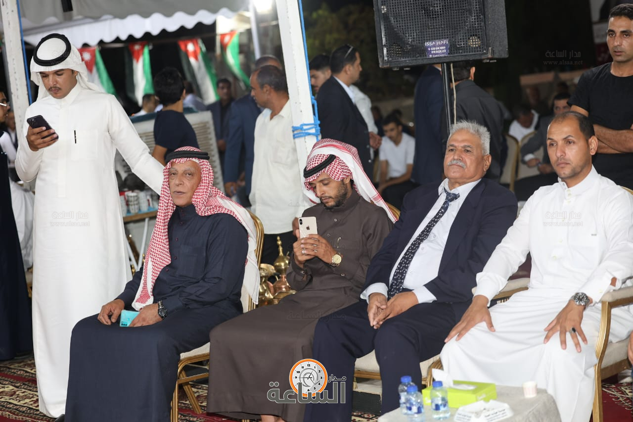 Madar Al-Saa Images 0.9230855096465951