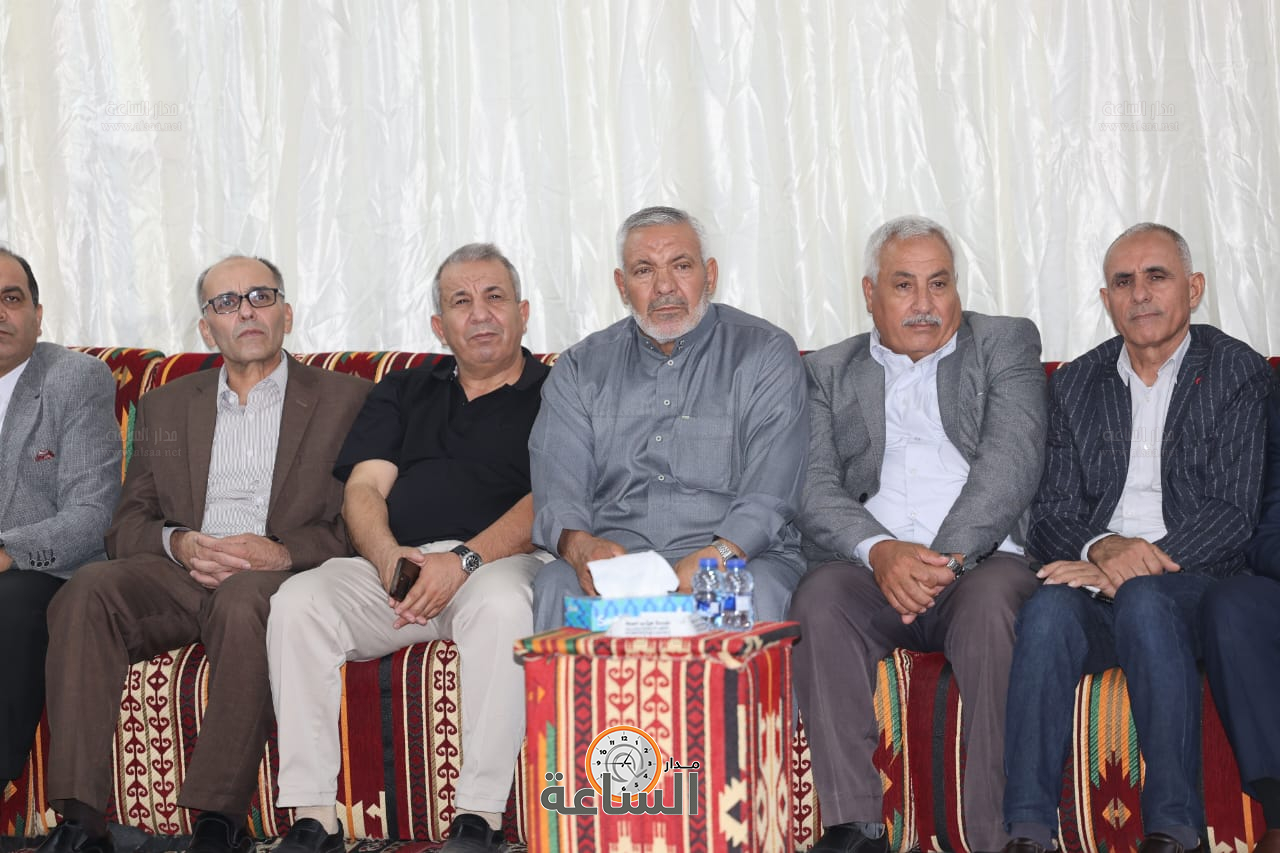 Madar Al-Saa Images 0.00940157531489516