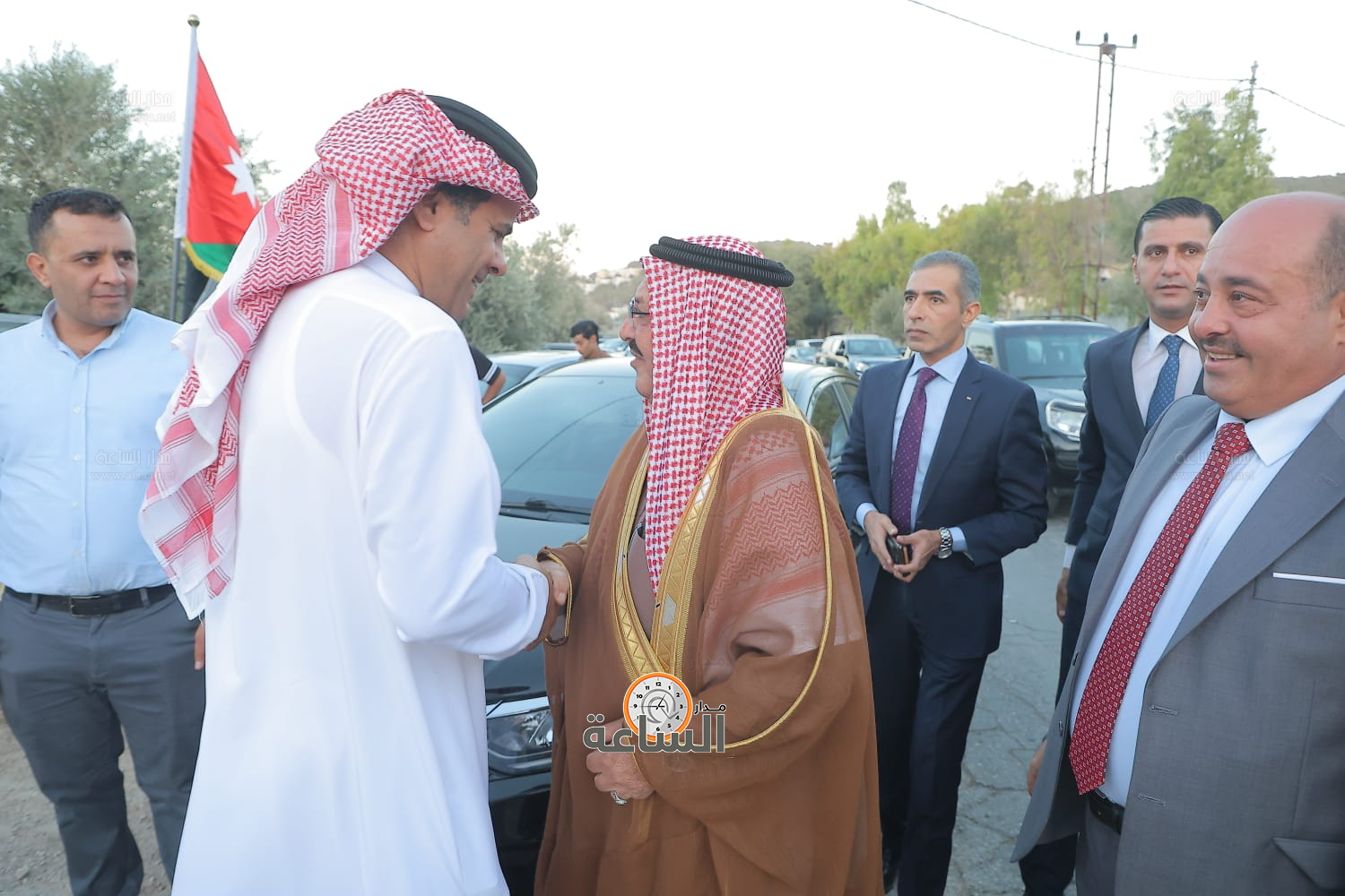 Madar Al-Saa Images 0.9881488594303405