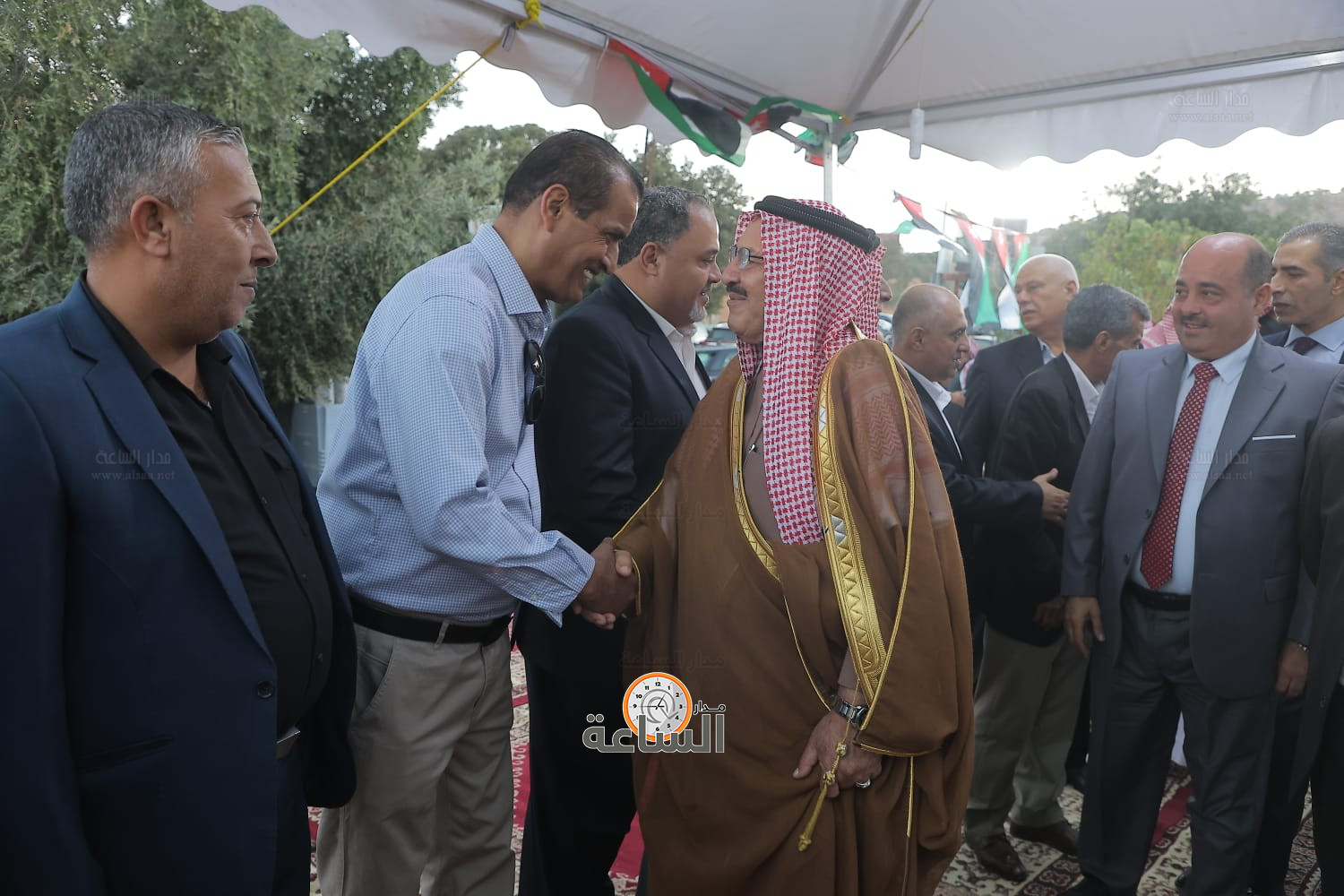 Madar Al-Saa Images 0.6087909128785405