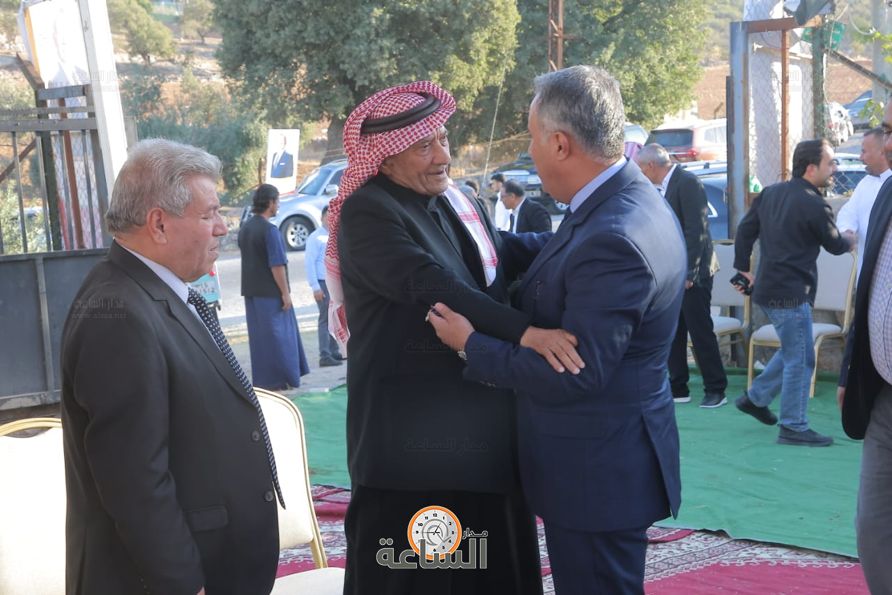 Madar Al-Saa Images 0.9362635969358812