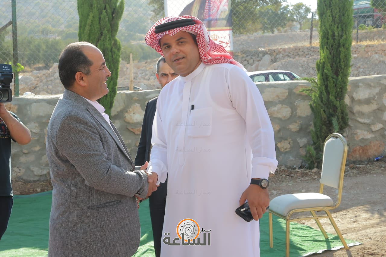 Madar Al-Saa Images 0.3191282109263921