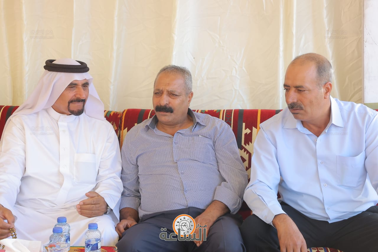 Madar Al-Saa Images 0.4070763255423768