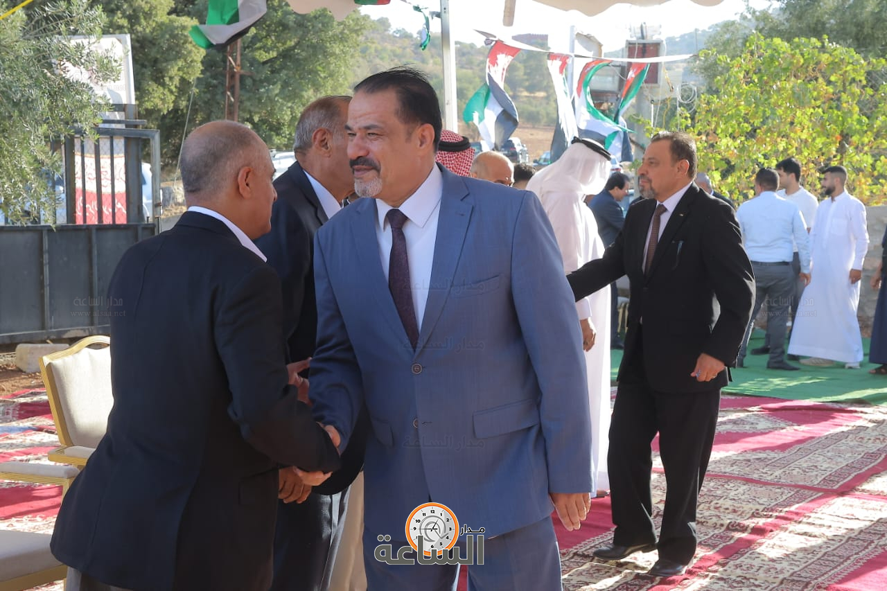 Madar Al-Saa Images 0.09658732901796596