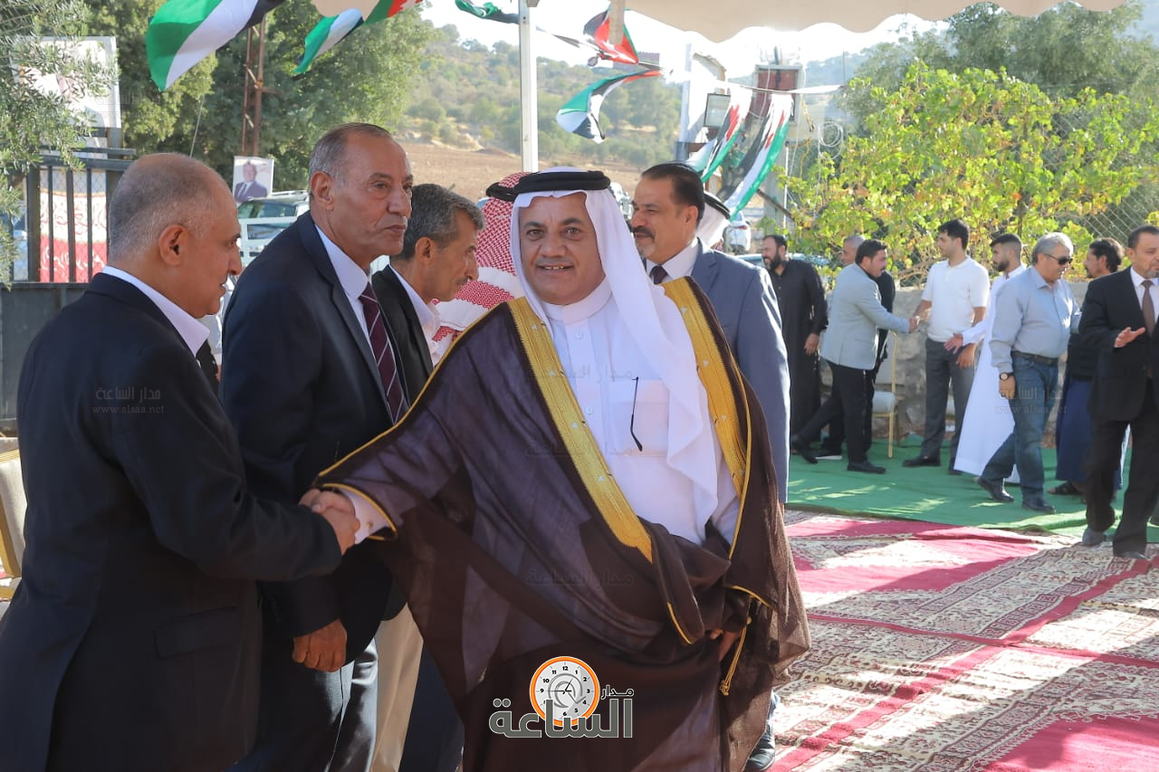 Madar Al-Saa Images 0.0555233073167275