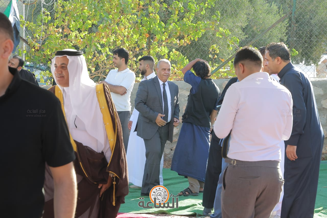 Madar Al-Saa Images 0.5038402477735822