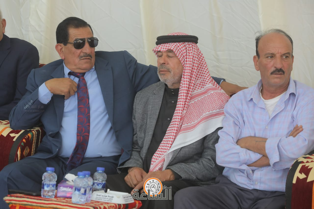 Madar Al-Saa Images 0.44555776775404443