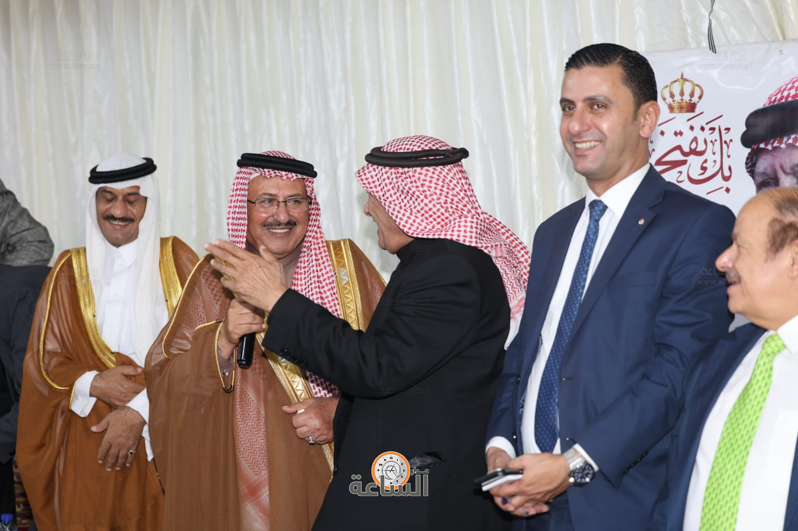 Madar Al-Saa Images 0.922482229887296