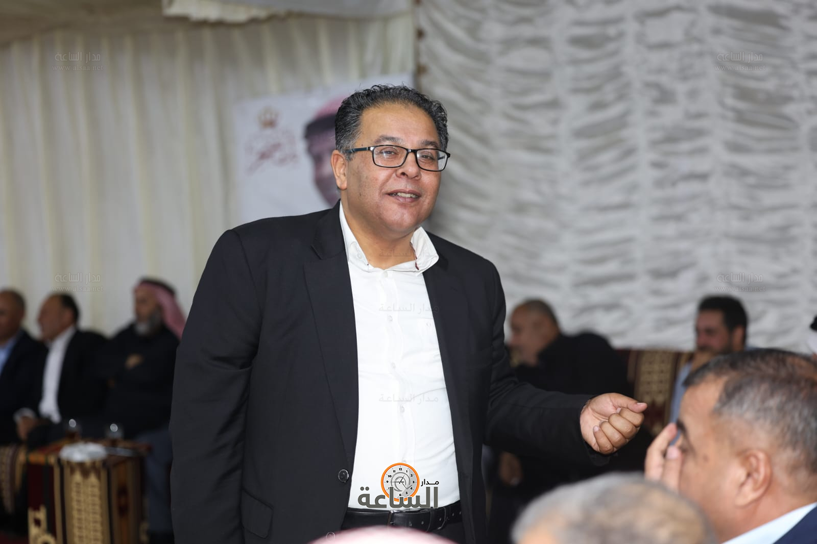 Madar Al-Saa Images 0.7440393141884638