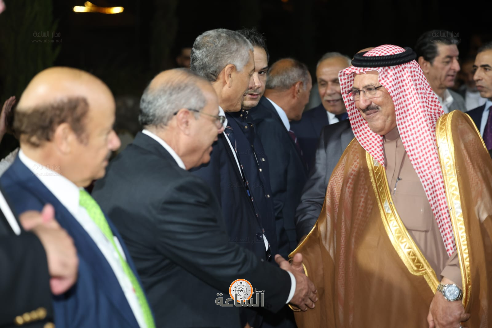 Madar Al-Saa Images 0.16693341899358394