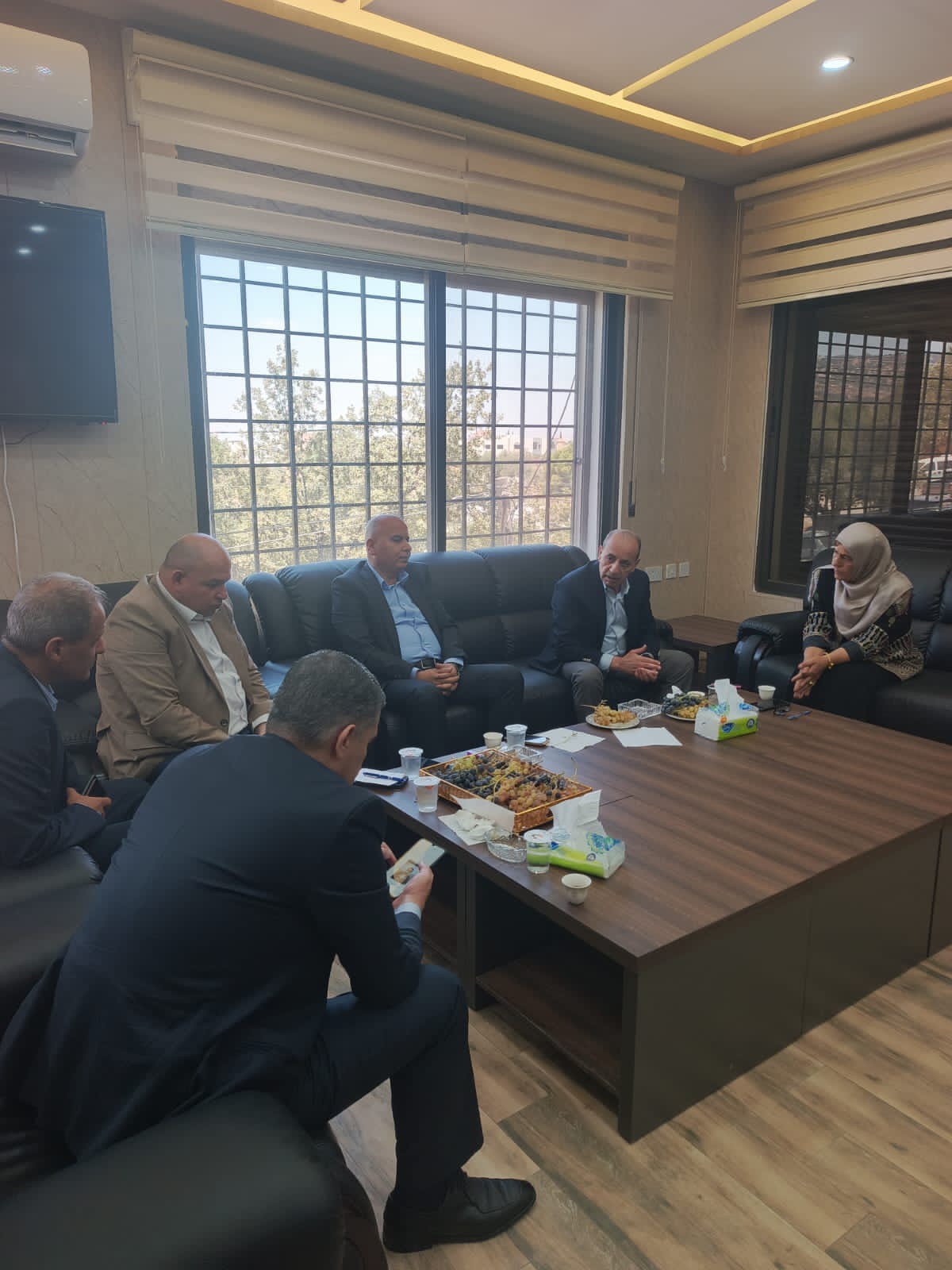 Madar Al-Saa Images 0.5822286792507596