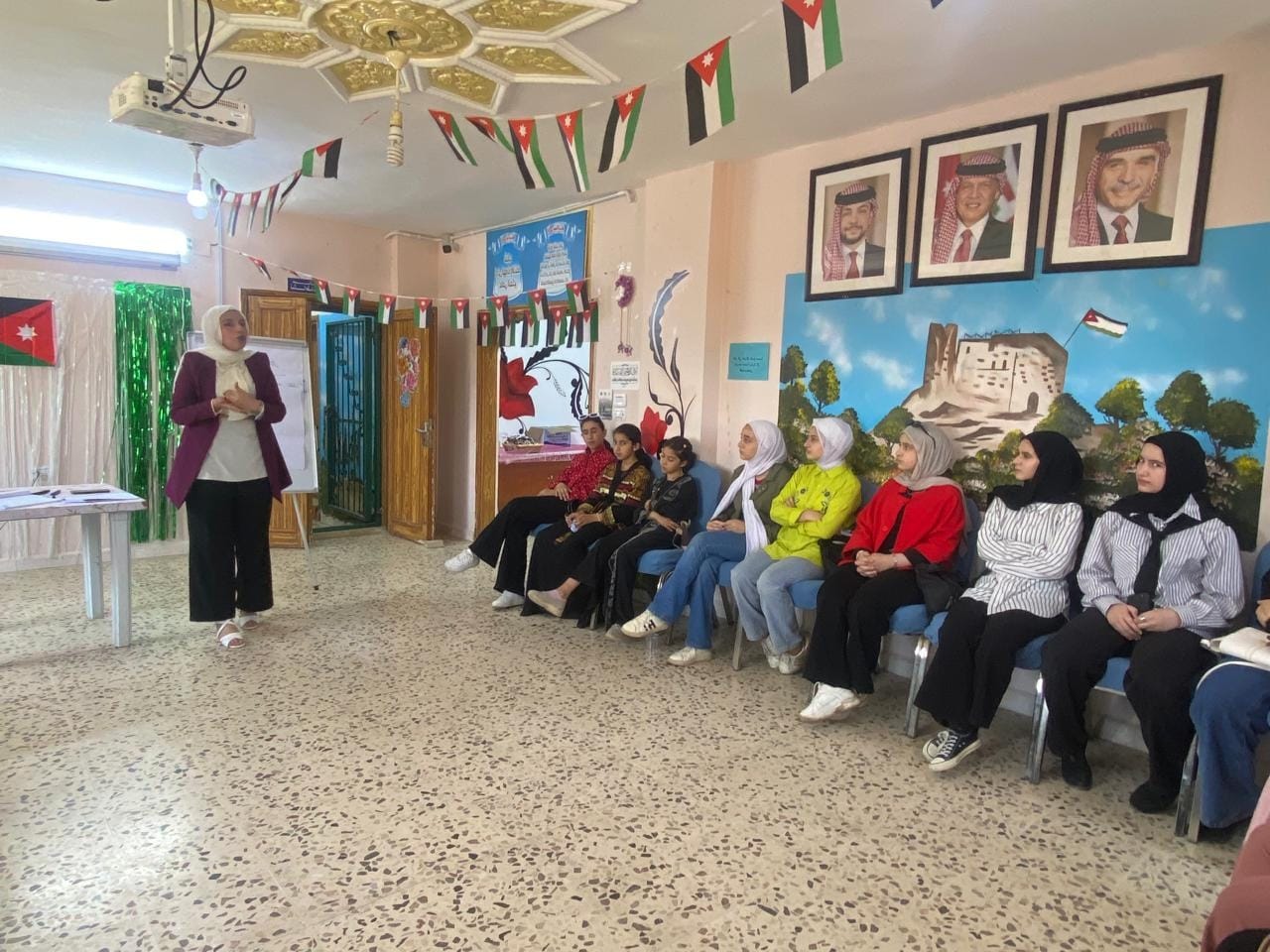 Madar Al-Saa Images 0.8586682584825517