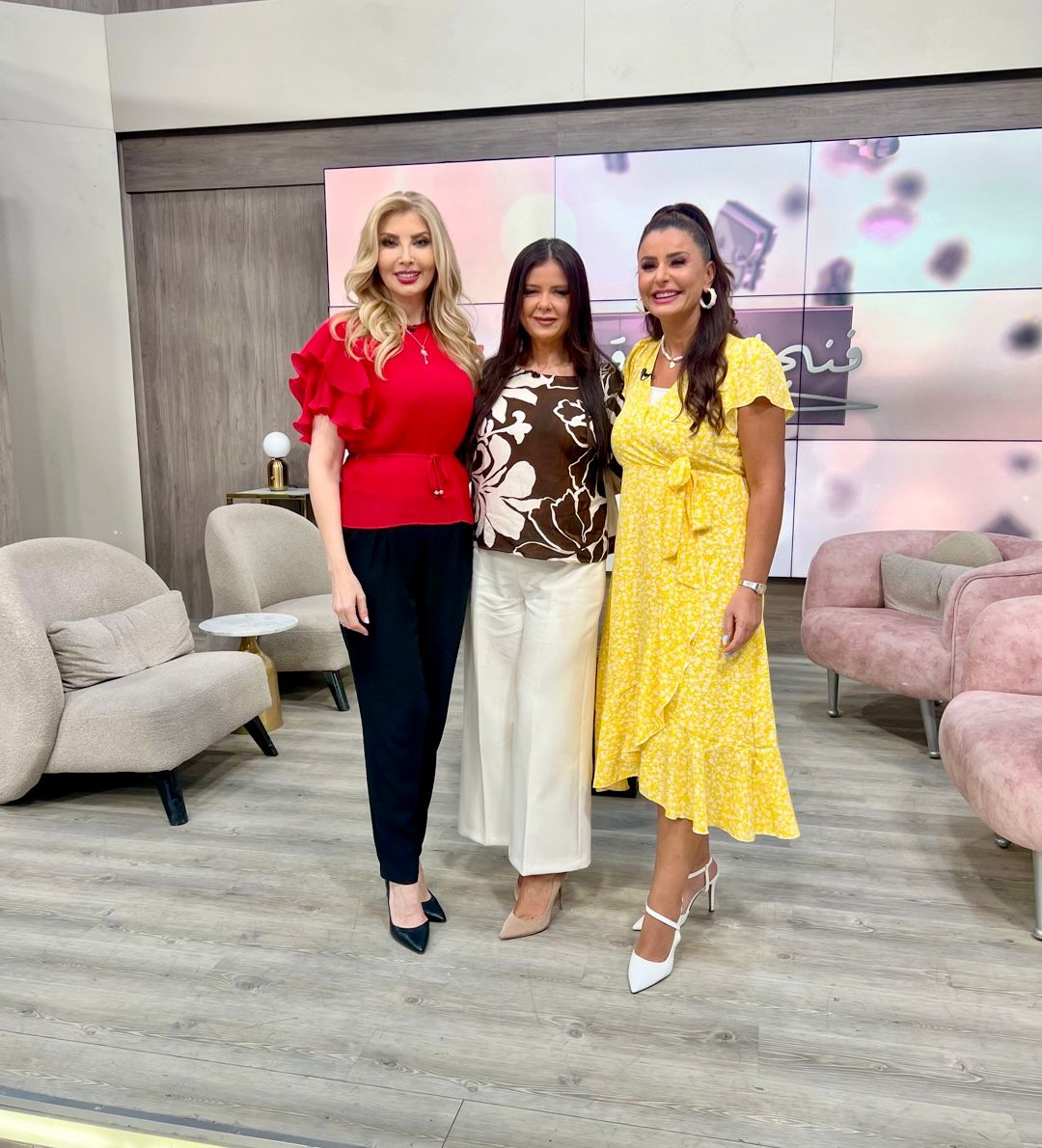 Madar Al-Saa Images 0.49478652161074377