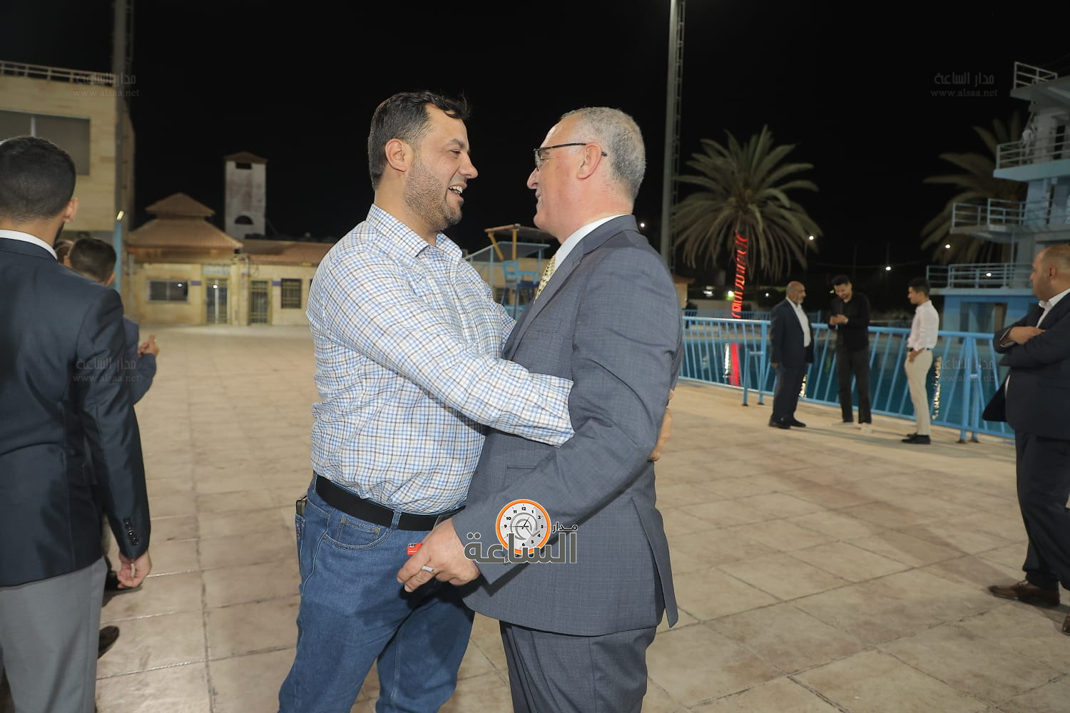 Madar Al-Saa Images 0.9014511182330127