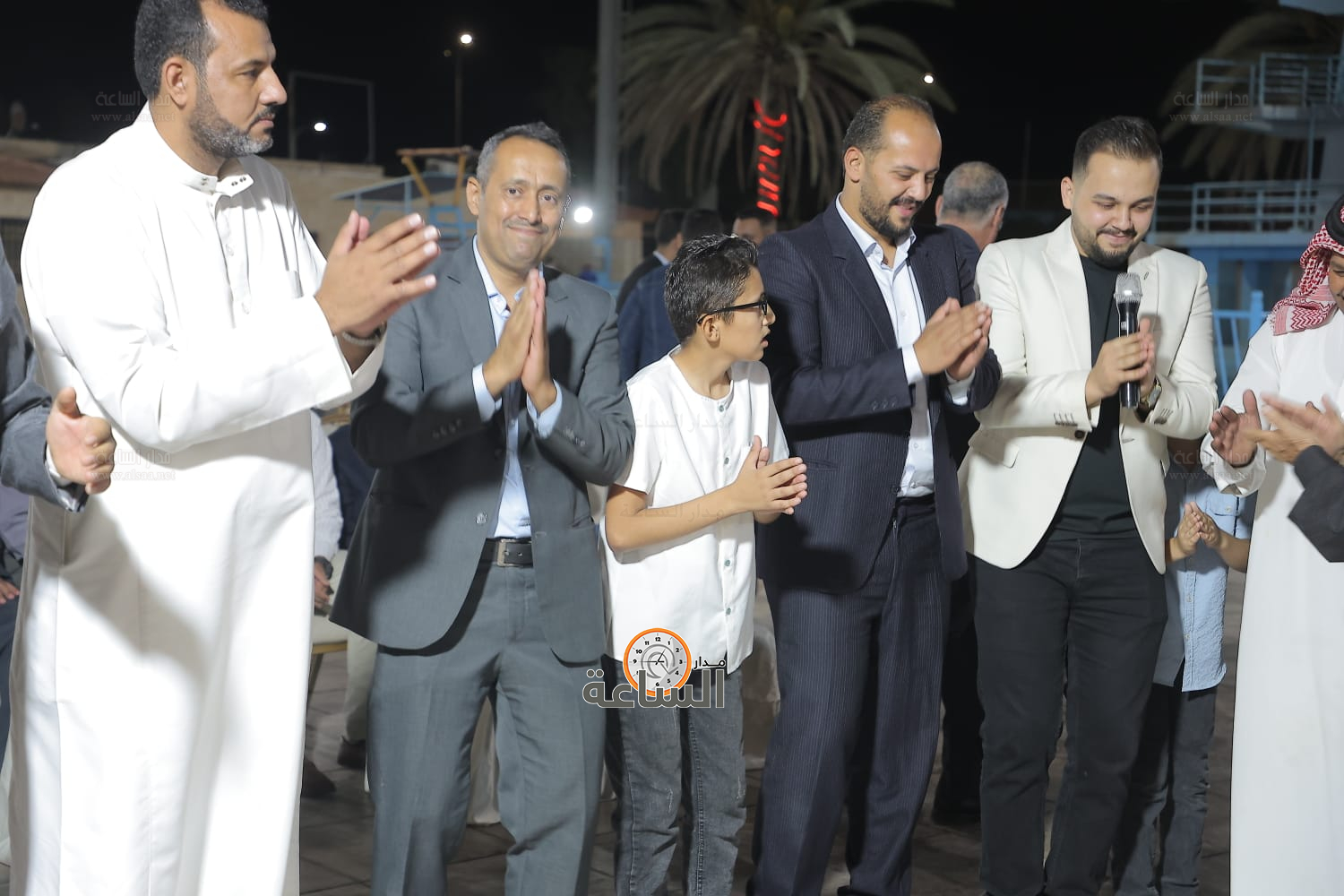 Madar Al-Saa Images 0.32428393875646344