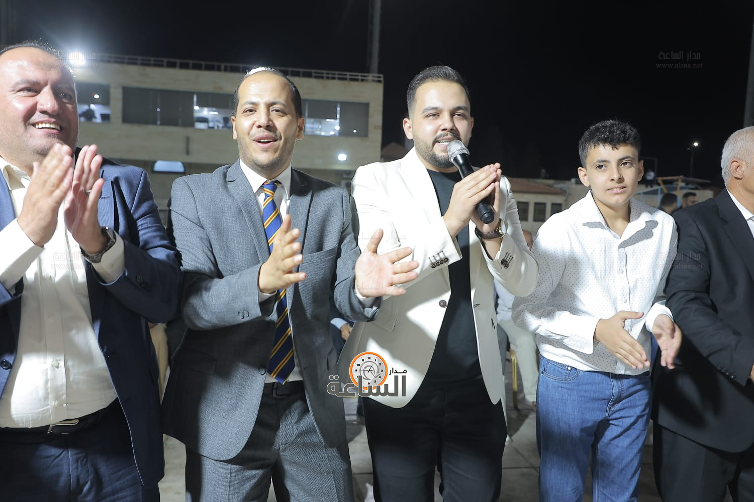 Madar Al-Saa Images 0.015601547653757541