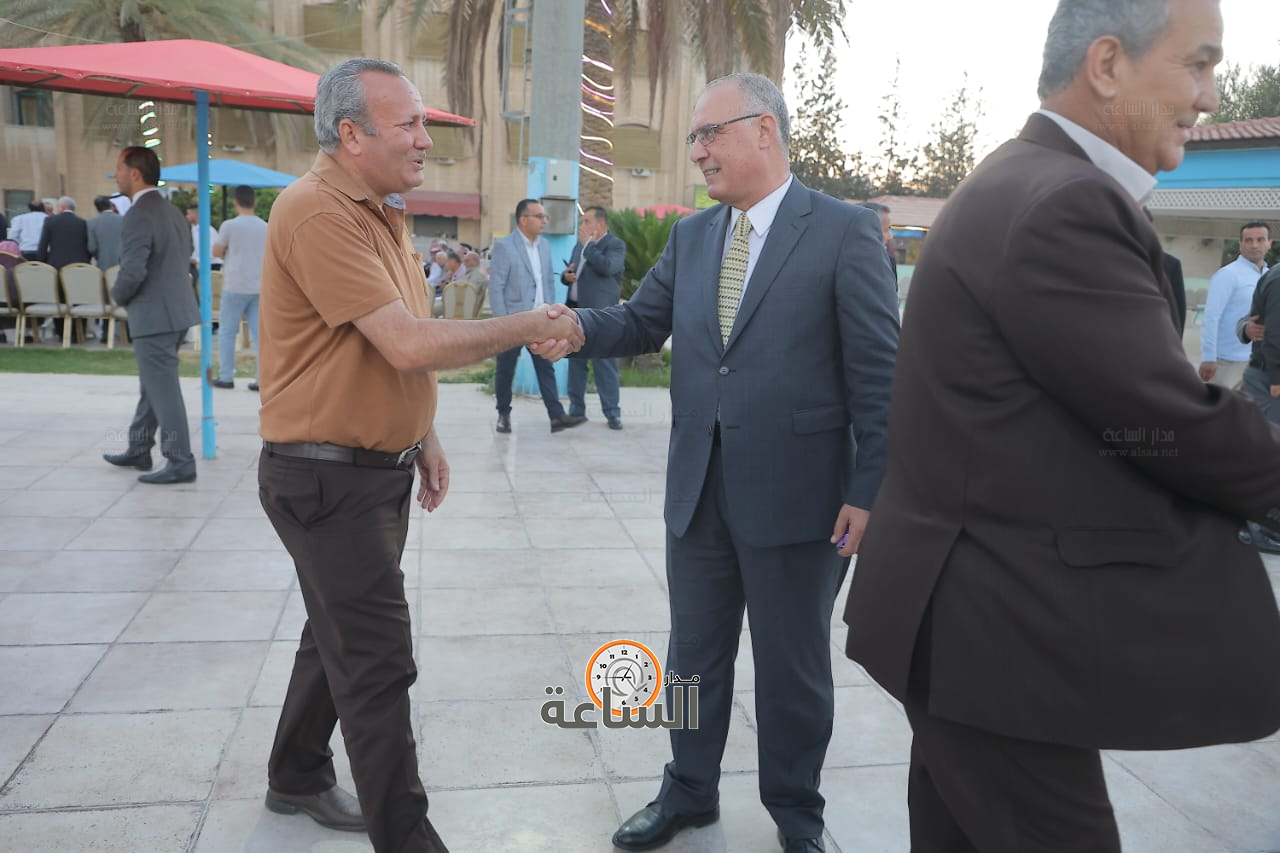 Madar Al-Saa Images 0.9946523880011512