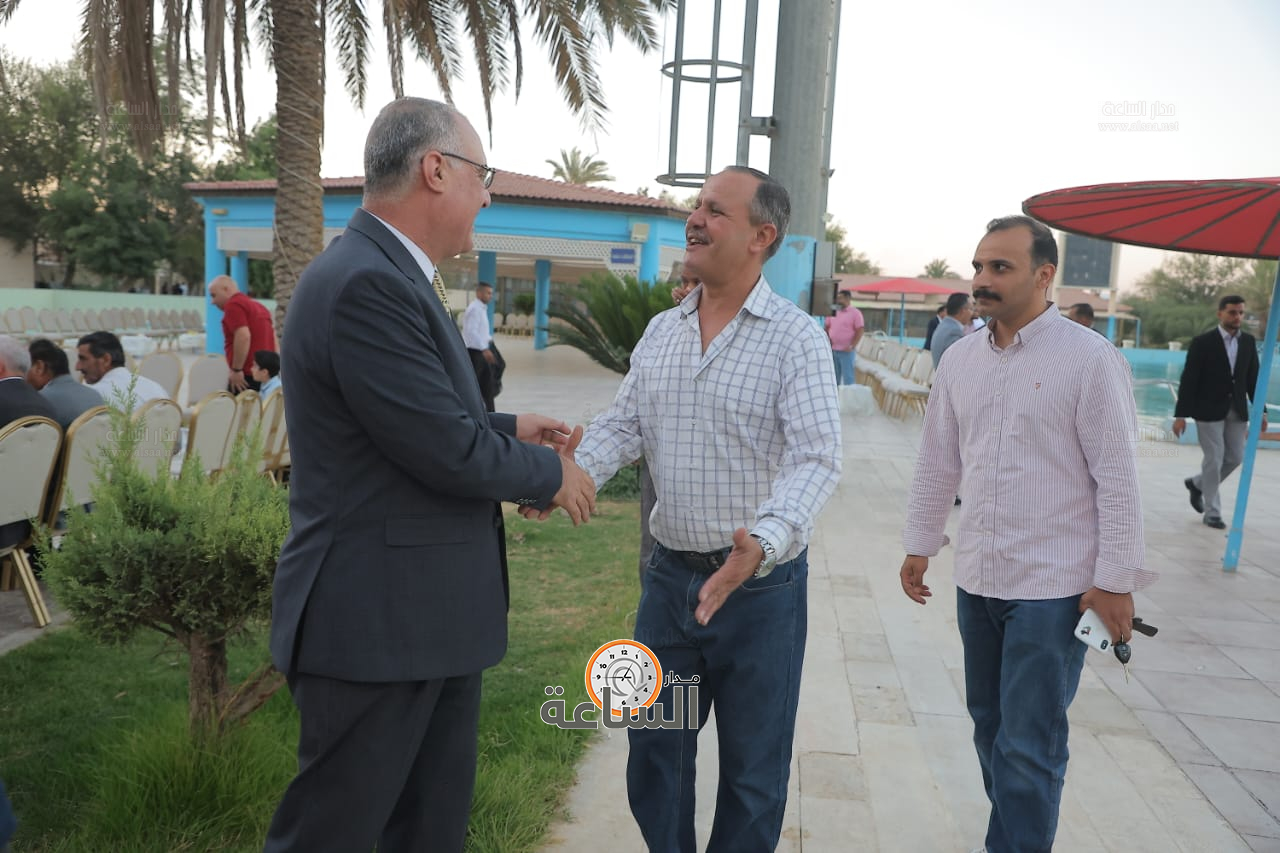 Madar Al-Saa Images 0.8804050781696982