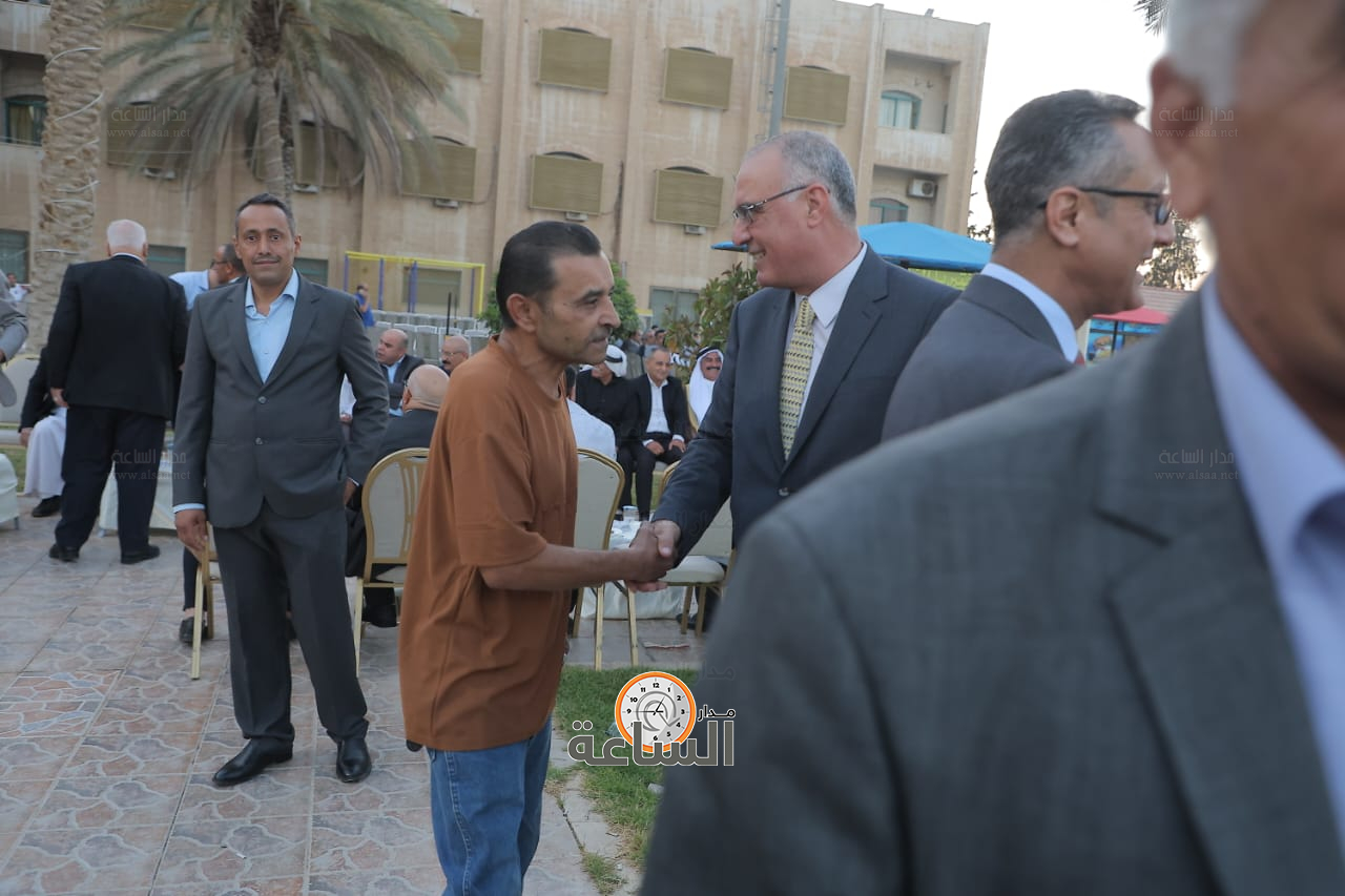 Madar Al-Saa Images 0.8270817481303168