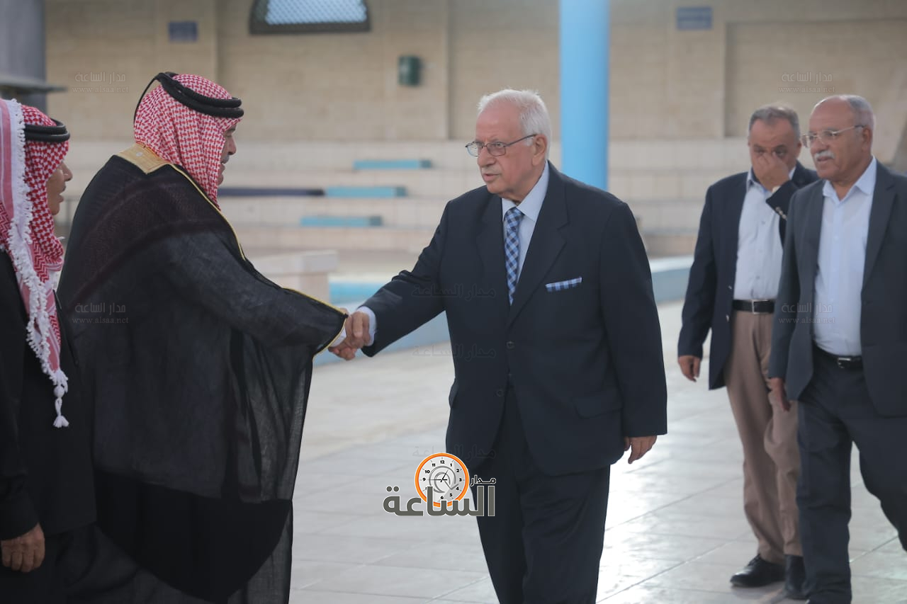 Madar Al-Saa Images 0.9683441012999644