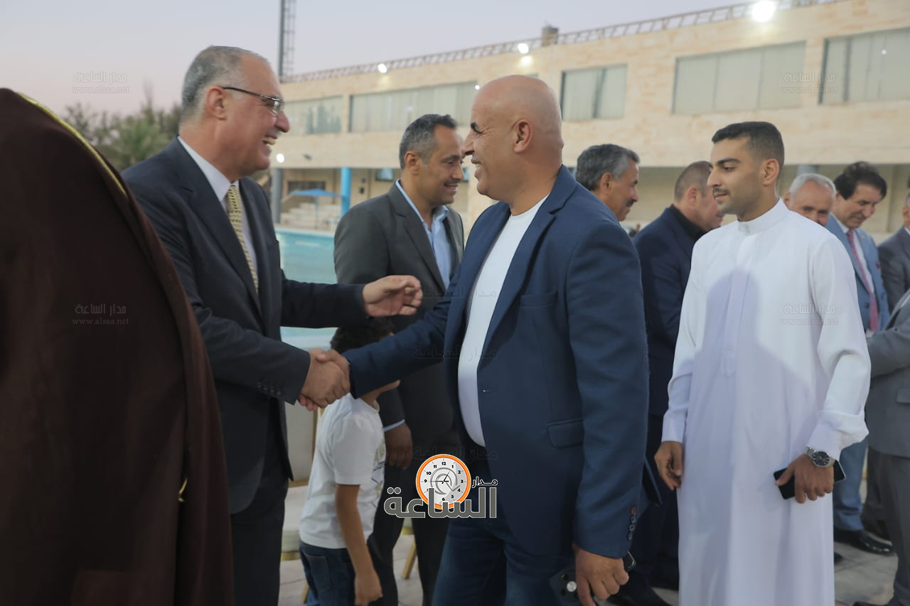 Madar Al-Saa Images 0.879342725972637