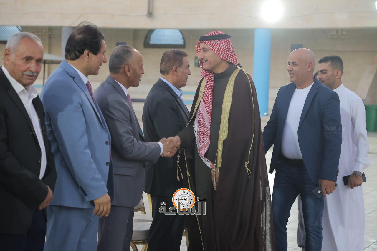 Madar Al-Saa Images 0.11372415543104286