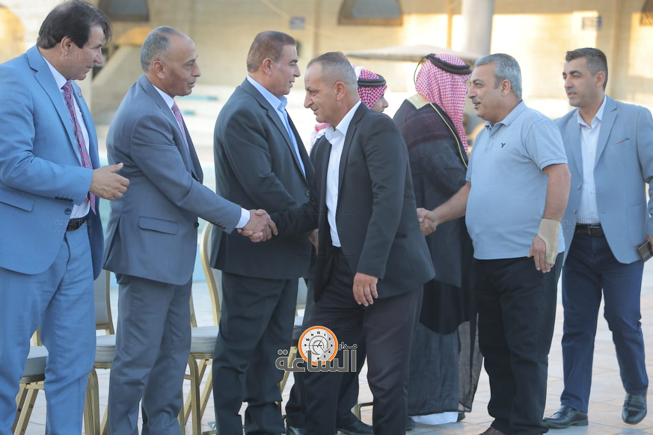 Madar Al-Saa Images 0.3660063009876263