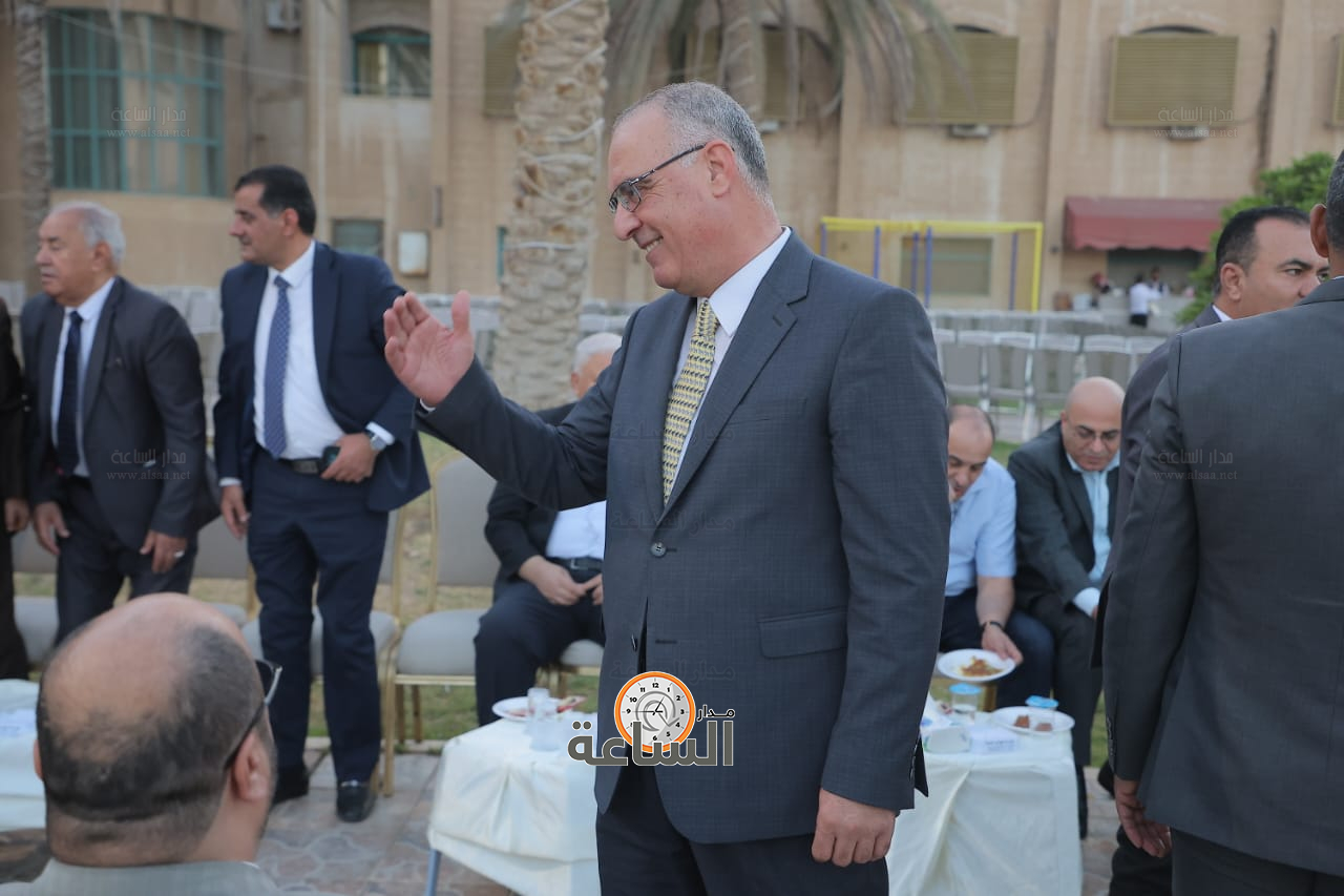 Madar Al-Saa Images 0.9976839825344463