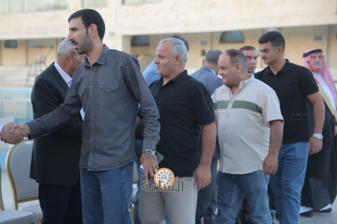 Madar Al-Saa Images 0.1598462292500572