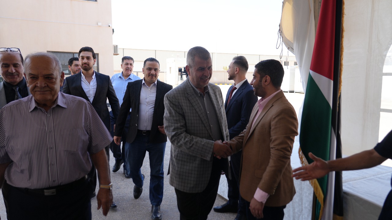 Madar Al-Saa Images 0.44781984842955525