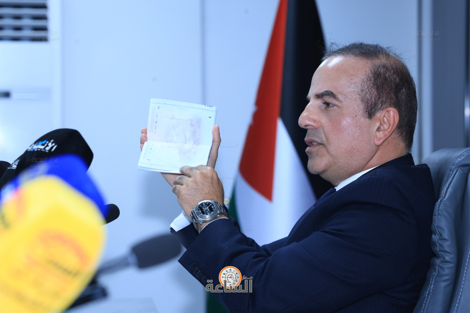 Madar Al-Saa Images 0.7032634950318345