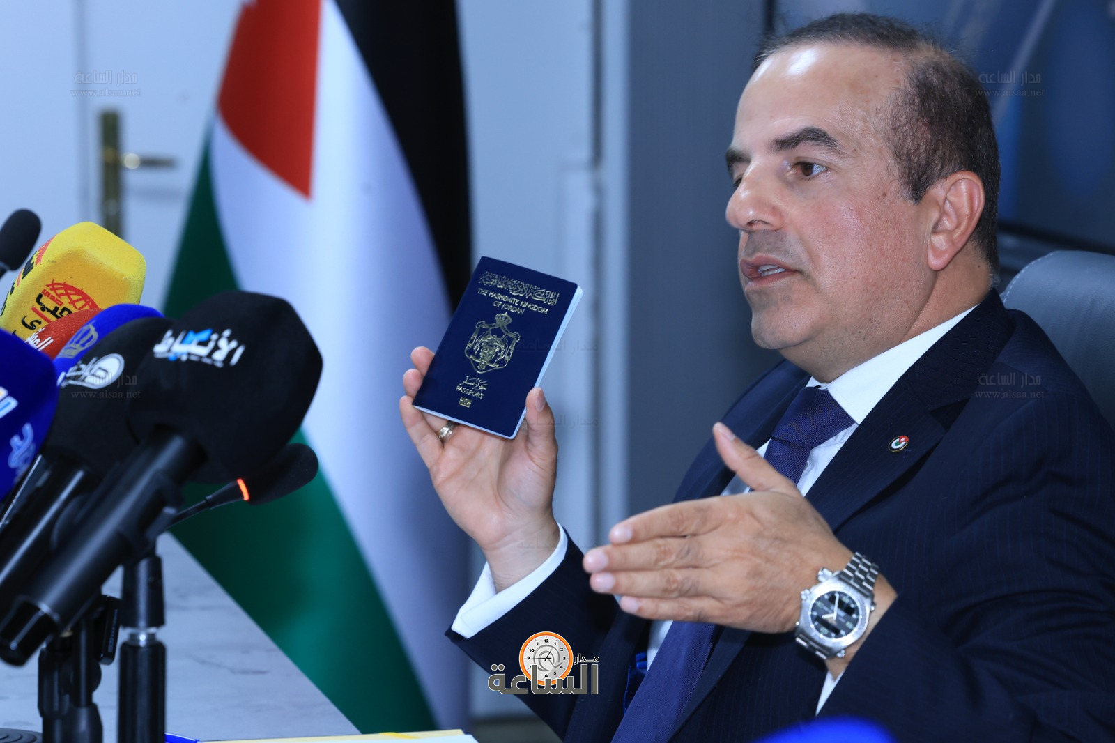 Madar Al-Saa Images 0.6830894418769277