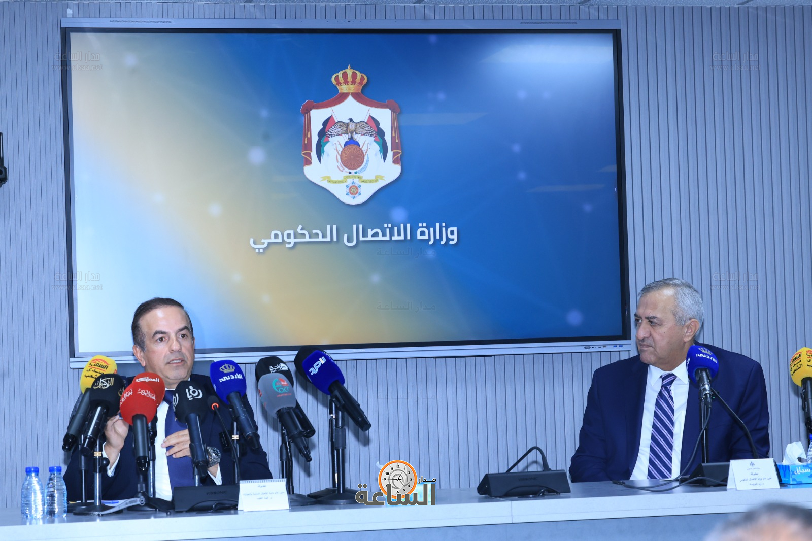 Madar Al-Saa Images 0.9867873619262285