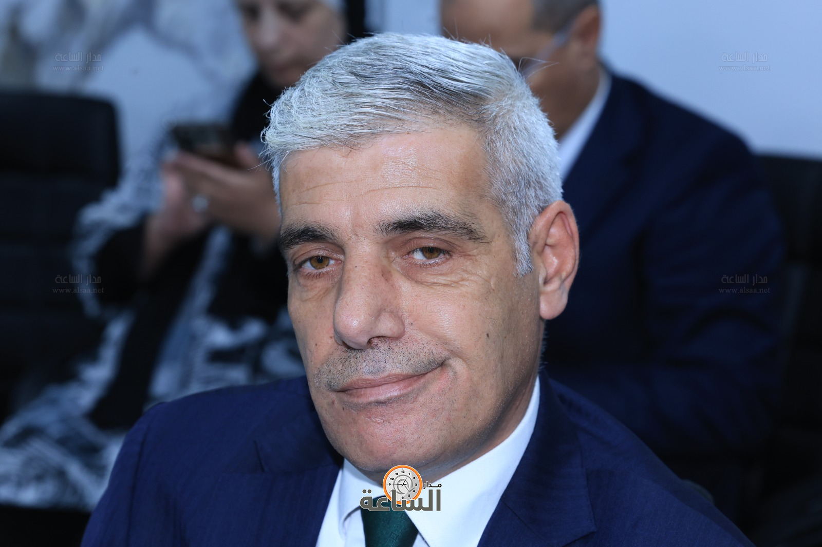 Madar Al-Saa Images 0.38664832306068964