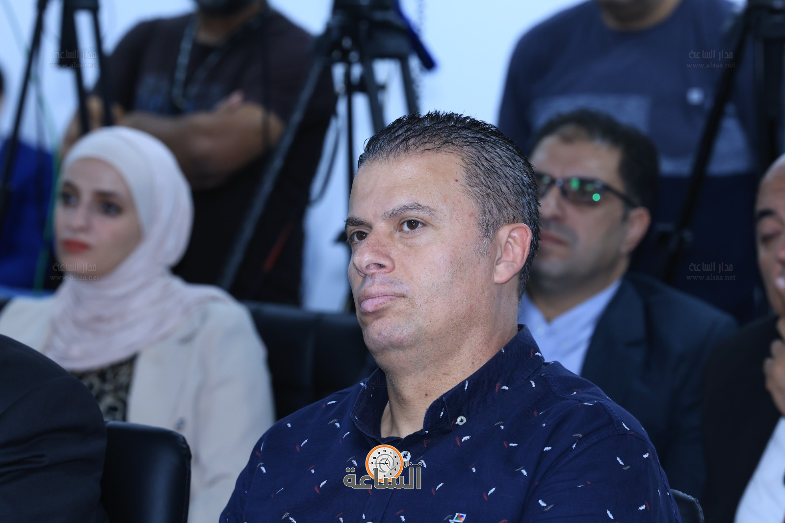 Madar Al-Saa Images 0.49068984092185286