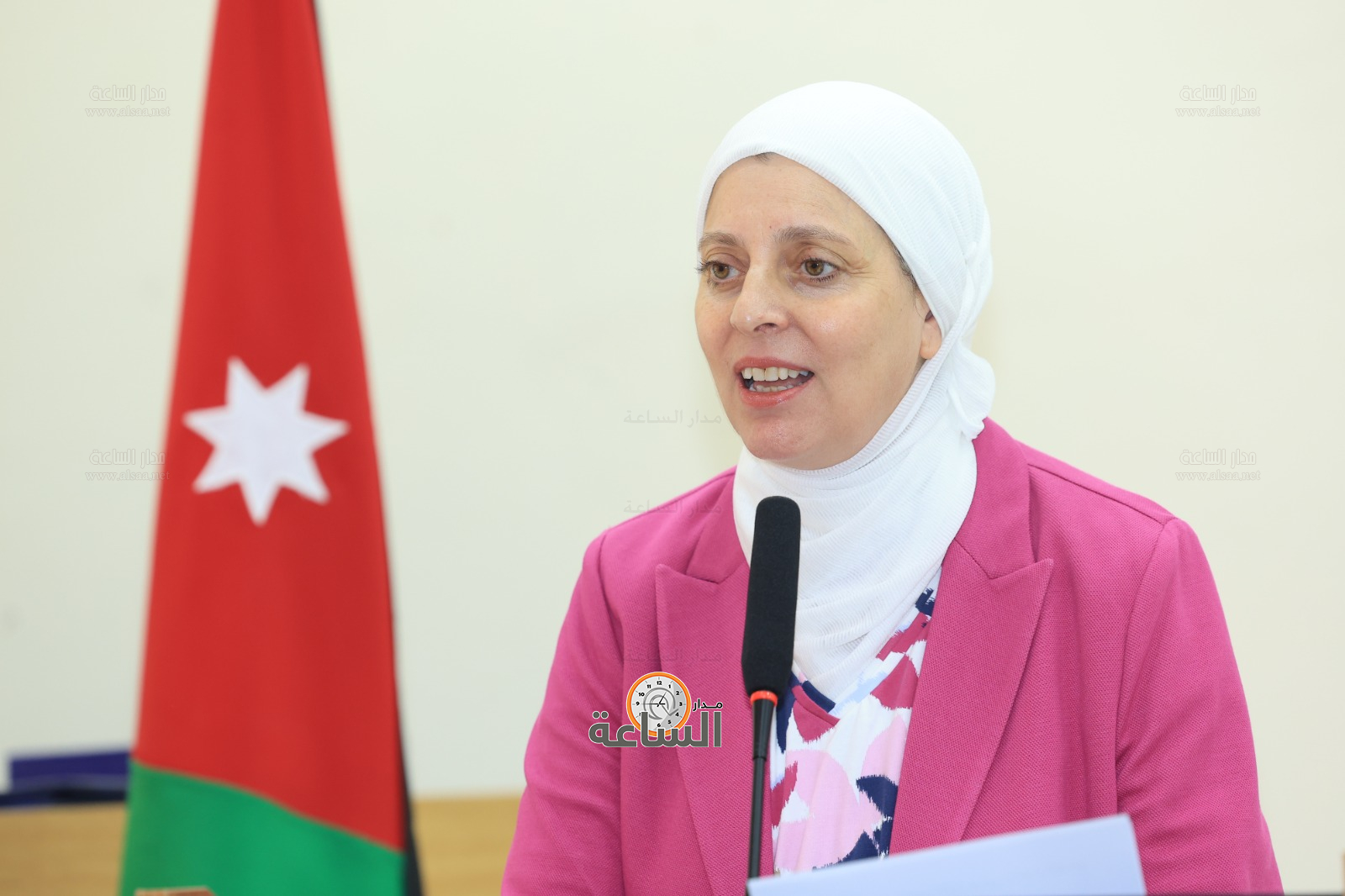 Madar Al-Saa Images 0.14866723795859527