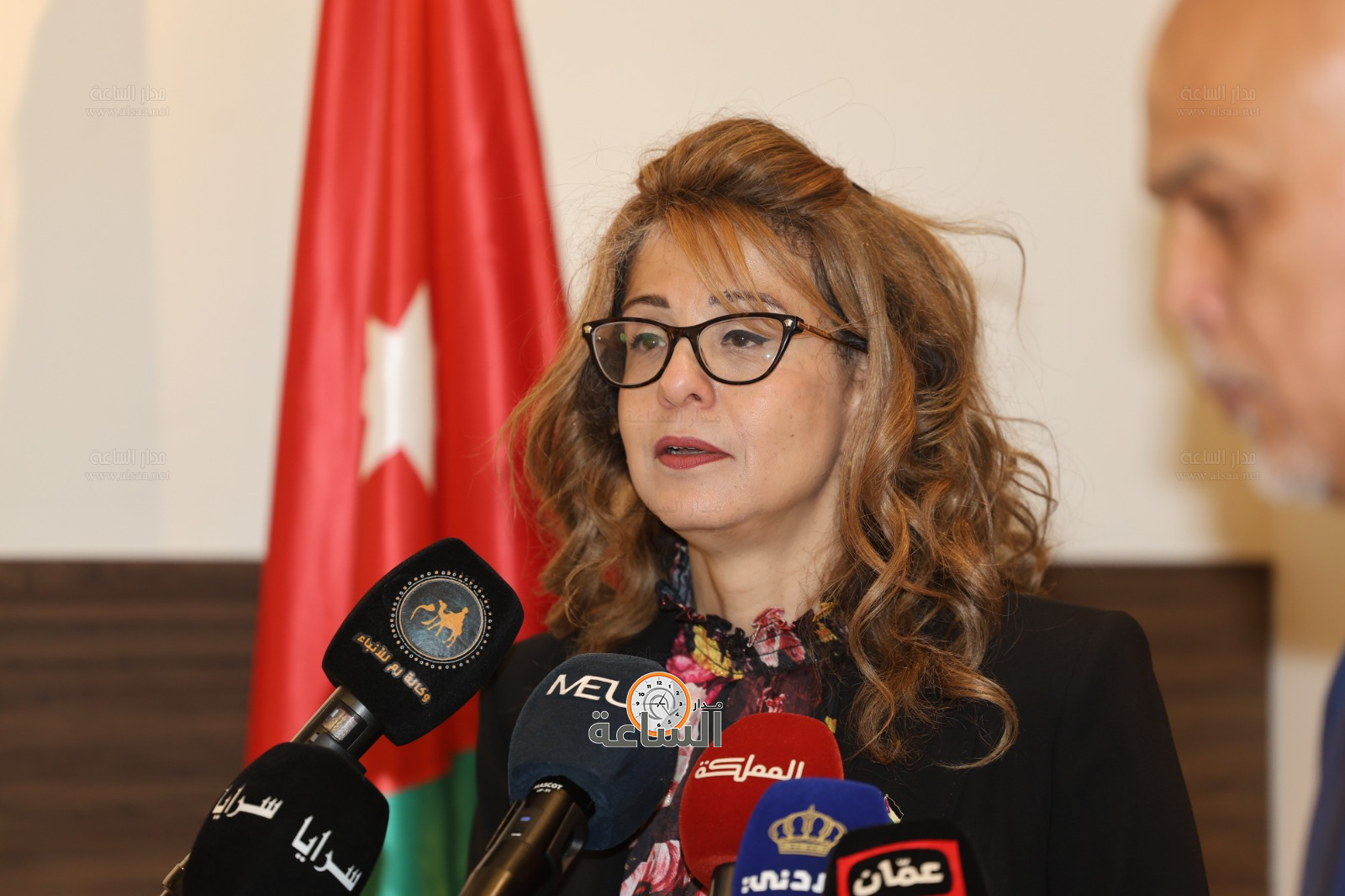 Madar Al-Saa Images 0.4365119004348864