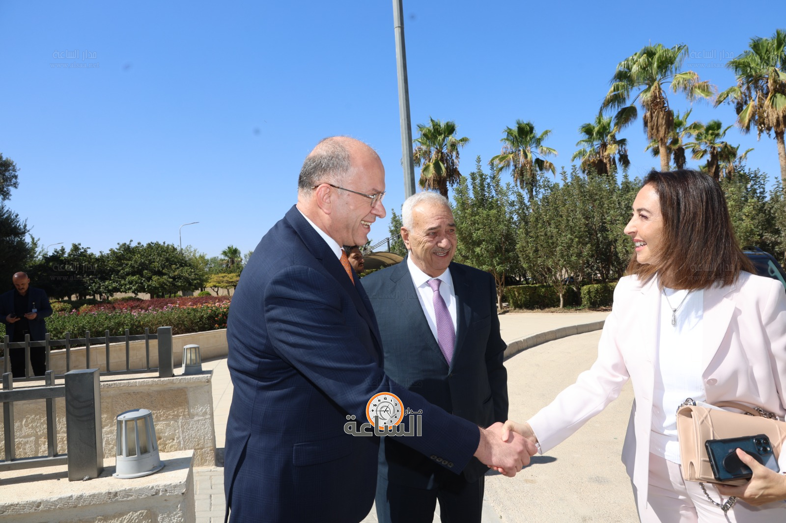 Madar Al-Saa Images 0.8427472230078816